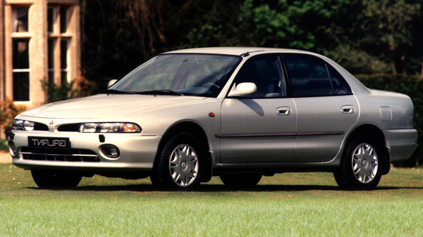 Mitsubishi Galant 7 (1994-1996)